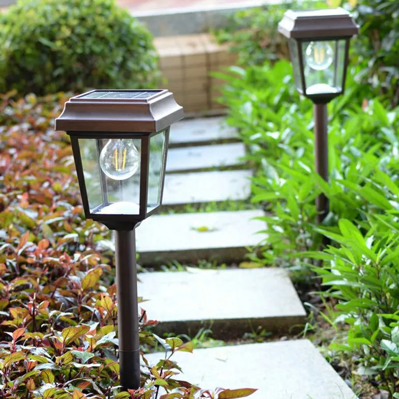 Solar Bodenstrahler LED für stilvolle moderne Gartenbeleuchtung - Clowas.de