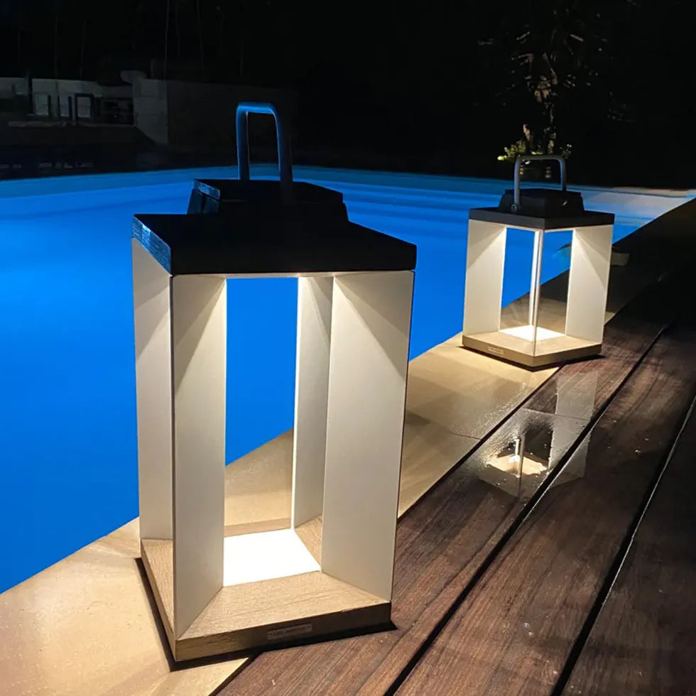 Stehlampe LED schwarz für stilvolle Terrassengestaltung - Clowas.de