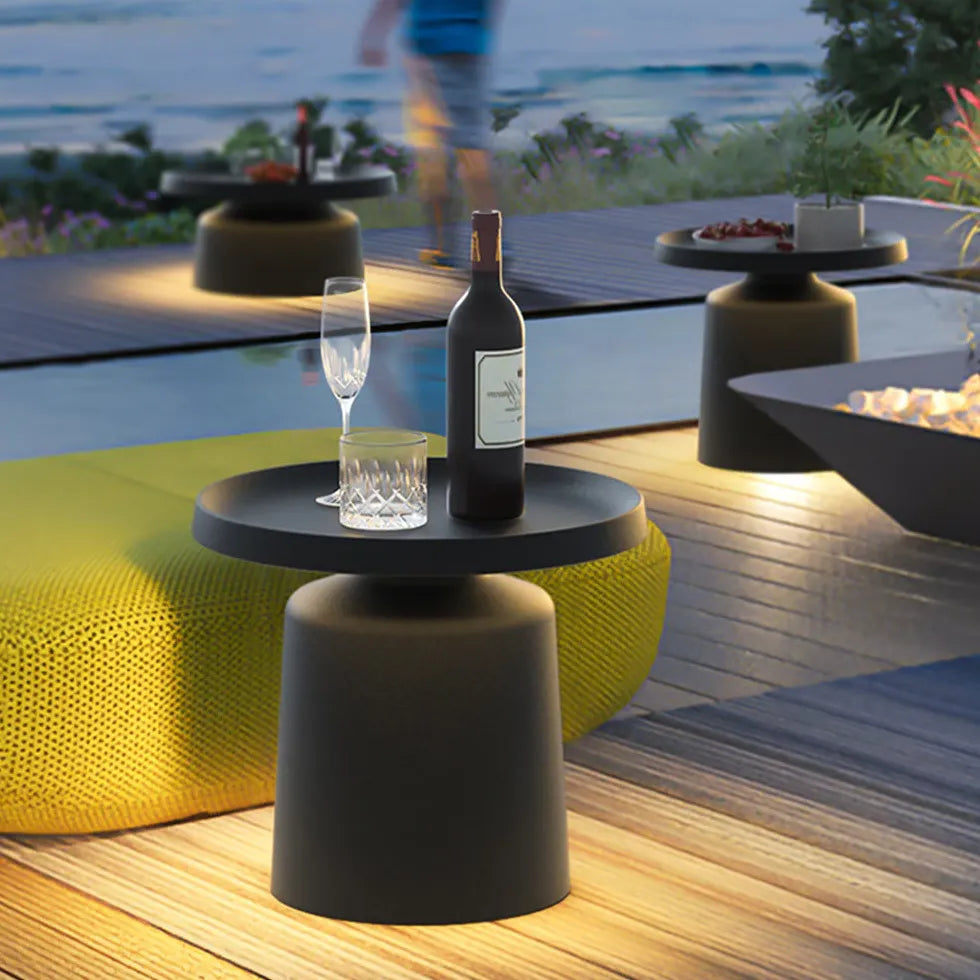 Stehlampe mit Tisch schwarz moderne Garten Einrichtung - Clowas.de