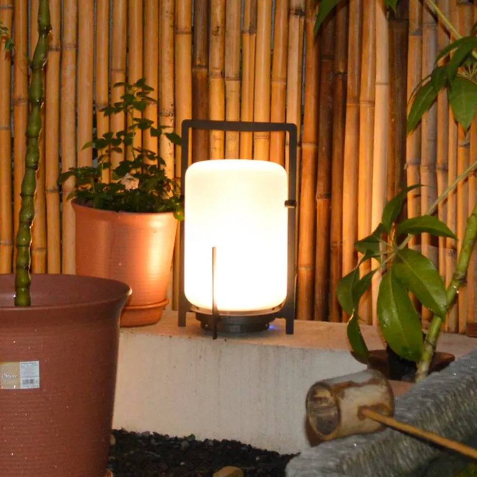 Stehlampe Outdoor Weiss schlichte wiederaufladbare Beleuchtung - Clowas.de
