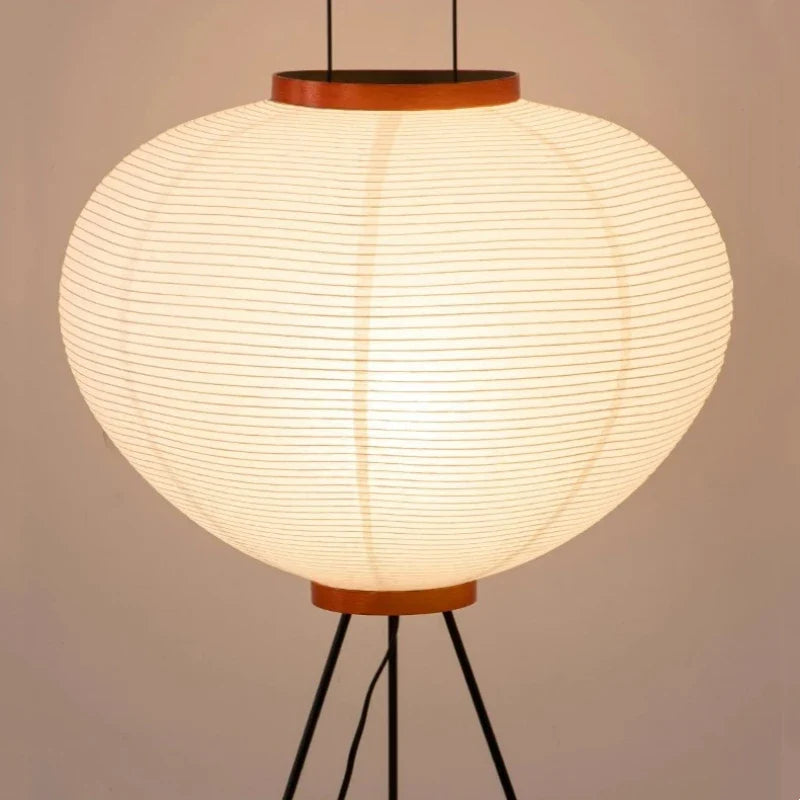 Dreibein Papier Stehlampe im Japanischen Laternenstil