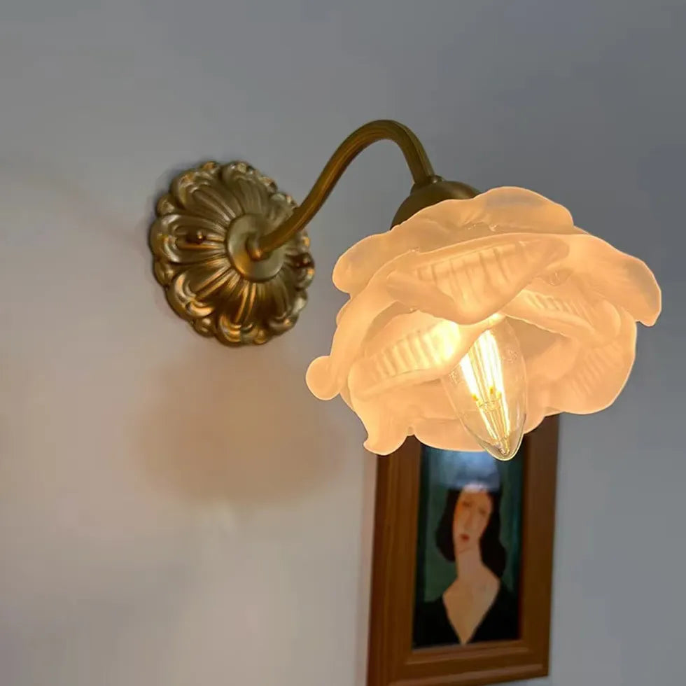 Vintage Wandleuchte mit Schalter moderne Blumendekoration - Clowas.de