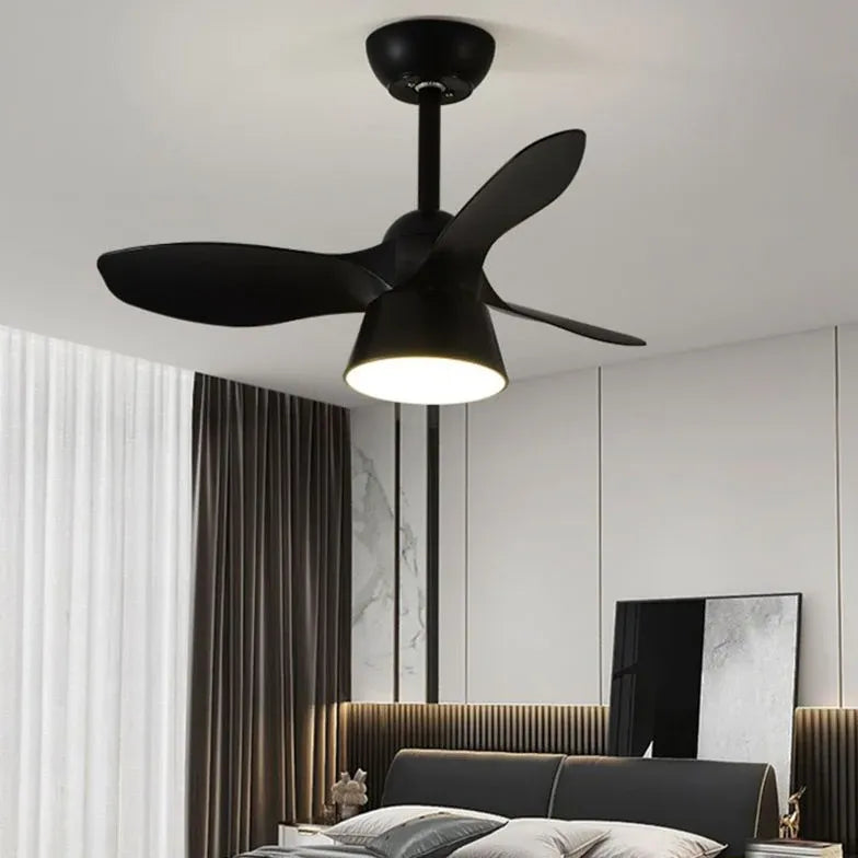 Drei-Blatt-minimalistische Deckenventilator mit Licht