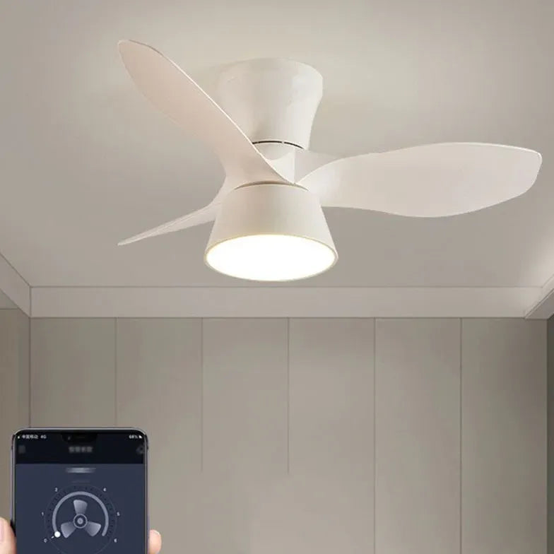 Drei-Blatt-minimalistische Deckenventilator mit Licht