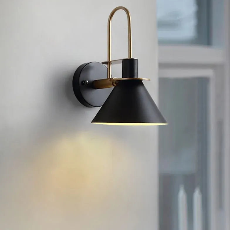 Wandleuchte Flur Schwarz Stilvolle elegante Lichtgestaltung - Clowas.de