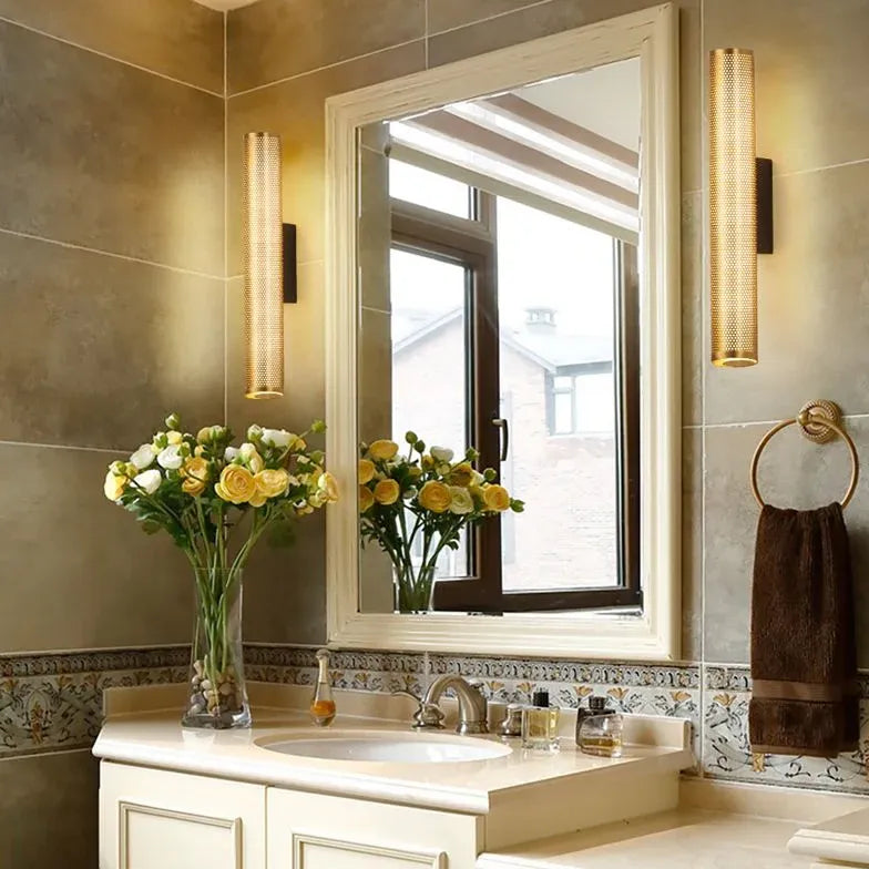 Wandleuchte gold matt im Retro Messing Stil - Clowas.de