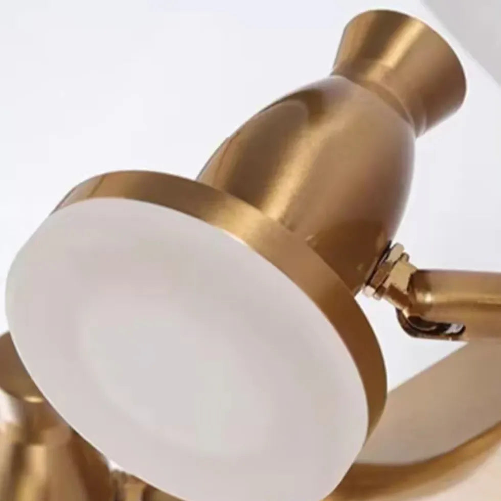Wandleuchte innen gold mit mehrarmigem Design - Clowas.de