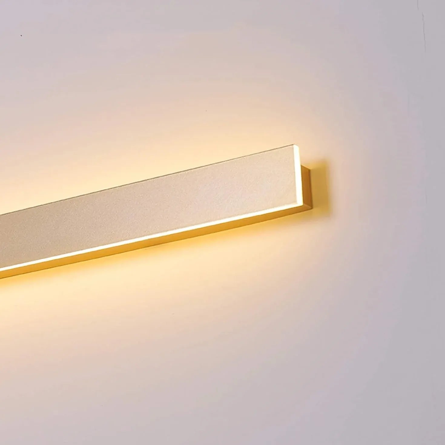 Wandleuchte mit Schalter Gold lange moderne Beleuchtung - Clowas.de
