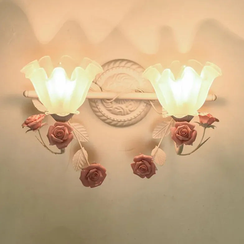 Wandleuchte zweiflammig vintage weiß nordisch Blume - Clowas.de